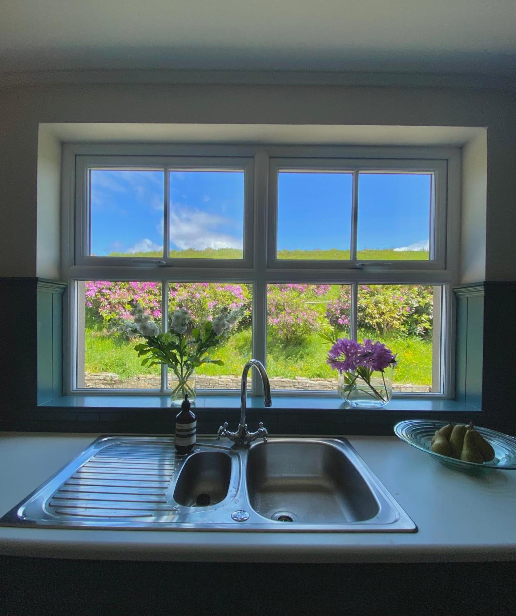 Shanakeever Farm - 3 Bedroom Apartment Clifden Eksteriør bilde